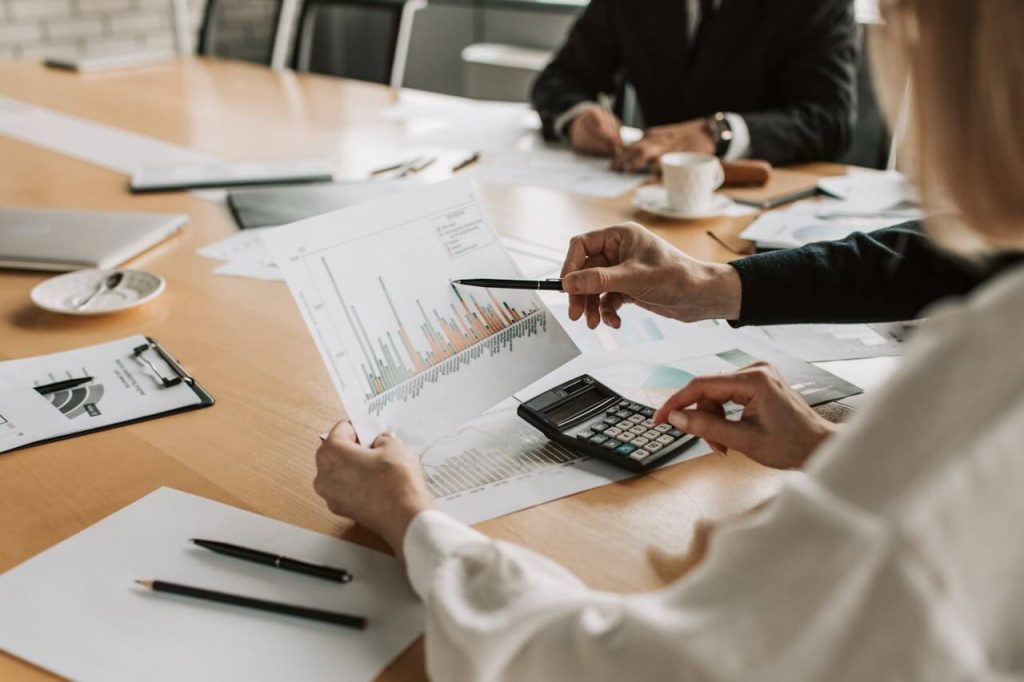 private equity fund vs hedge fund​